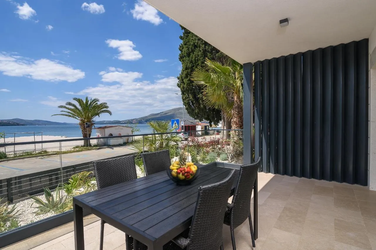 Palm Springs Apartment Trogir 0*,  Croatia